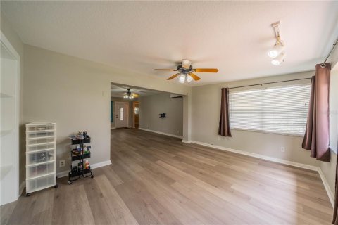 Villa ou maison à vendre à Tampa, Floride: 3 chambres, 147.16 m2 № 1774805 - photo 12
