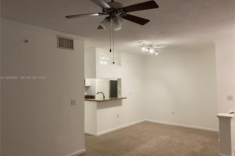 Condominio en alquiler en Sunny Isles Beach, Florida, 1 dormitorio, 62.52 m2 № 2054730 - foto 5