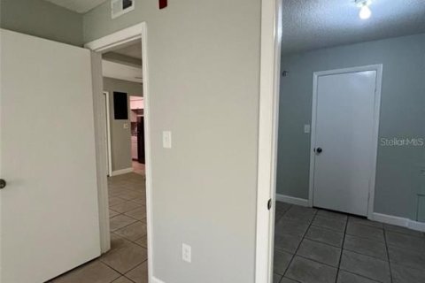 Condominio en alquiler en Altamonte Springs, Florida, 1 dormitorio, 72.93 m2 № 1879630 - foto 10