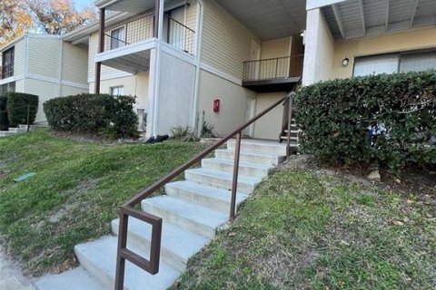 Condominio en alquiler en Altamonte Springs, Florida, 1 dormitorio, 72.93 m2 № 1879630 - foto 3