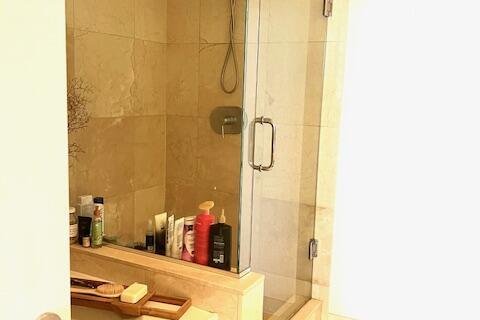 Condominio en alquiler en West Palm Beach, Florida, 2 dormitorios, 104.05 m2 № 1132707 - foto 1
