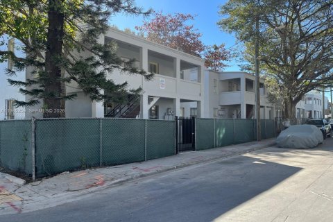 Apartamento en Miami, Florida 2 dormitorios, 62.71 m2 № 2029093