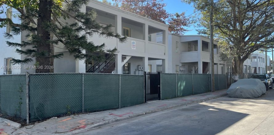 Apartamento en Miami, Florida 2 dormitorios, 62.71 m2 № 2029093