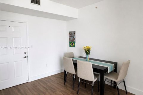 Copropriété à vendre à Miami, Floride: 1 chambre, 69.58 m2 № 2256736 - photo 15