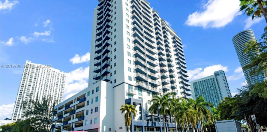 Condo à Miami, Floride, 1 chambre  № 2256736