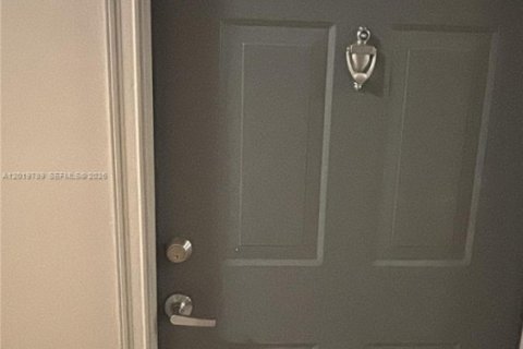 Copropriété à vendre à Miami, Floride: 1 chambre, 69.58 m2 № 2256736 - photo 18