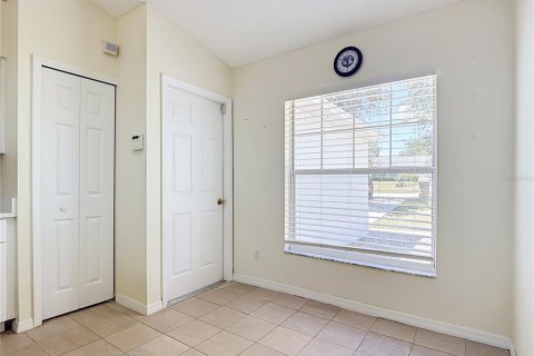 House in Clermont, Florida 4 bedrooms, 137.59 sq.m. № 2238002 - photo 18