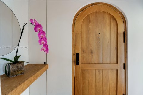 Villa ou maison à vendre à Coral Gables, Floride: 3 chambres, 149.11 m2 № 2064780 - photo 10