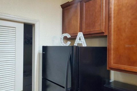 Condo in Kissimmee, Florida, 3 bedrooms  № 1840049 - photo 15