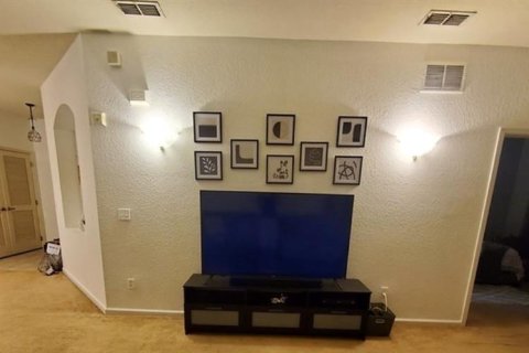 Condo in Kissimmee, Florida, 3 bedrooms  № 1840049 - photo 18