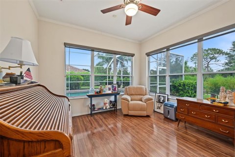 House in New Port Richey, Florida 4 bedrooms, 255.02 sq.m. № 2405665 - photo 26