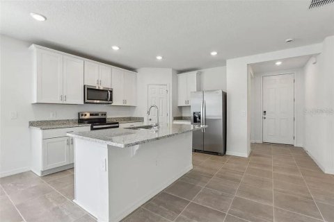 House in Winter Haven, Florida 3 bedrooms, 157.47 sq.m. № 1821188 - photo 13