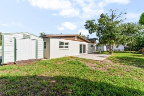 House in Apollo Beach, Florida 3 bedrooms, 130.34 sq.m. № 2094957 - photo 30