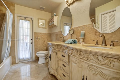 Villa ou maison à vendre à Plantation, Floride: 4 chambres, 258.18 m2 № 1957048 - photo 30