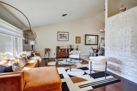 Villa ou maison à vendre à Plantation, Floride: 4 chambres, 258.18 m2 № 1957048 - photo 6