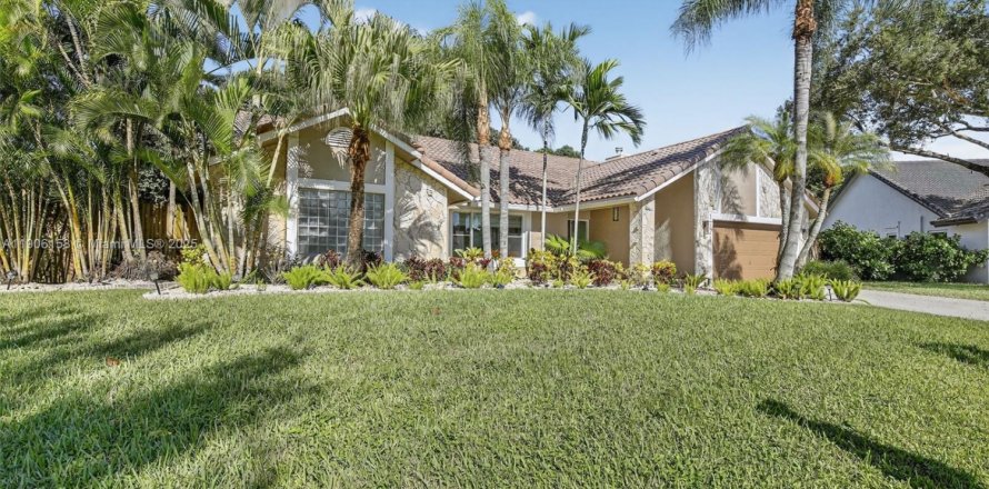 Villa ou maison à Plantation, Floride 4 chambres, 258.18 m2 № 1957048