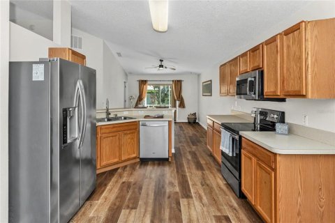 House in Daytona Beach, Florida 3 bedrooms, 140.65 sq.m. № 2225812 - photo 5