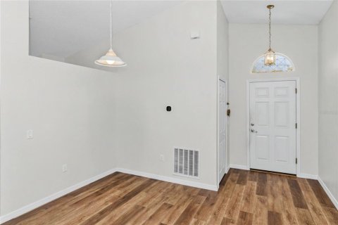 House in Daytona Beach, Florida 3 bedrooms, 140.65 sq.m. № 2225812 - photo 17