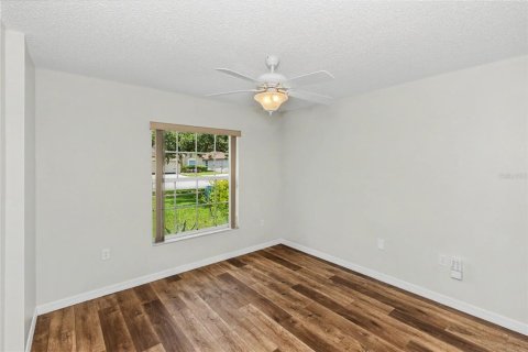 House in Daytona Beach, Florida 3 bedrooms, 140.65 sq.m. № 2225812 - photo 24