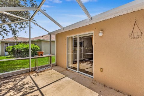 House in Daytona Beach, Florida 3 bedrooms, 140.65 sq.m. № 2225812 - photo 18