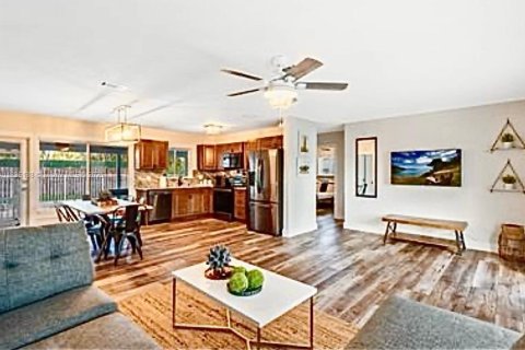 Casa en alquiler en Pompano Beach, Florida, 3 dormitorios, 120.77 m2 № 1962790 - foto 14