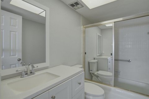 Купить кондоминиум в Сент-Пит-Бич, Флорида 4 комнаты, 104.05м2, № 2209306 - фото 24