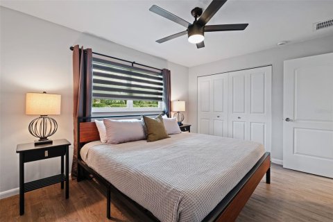 Immobilier commercial à vendre à Orlando, Floride: 4 chambres, 147.16 m2 № 2201606 - photo 12