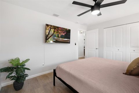 Immobilier commercial à vendre à Orlando, Floride: 4 chambres, 147.16 m2 № 2201606 - photo 23
