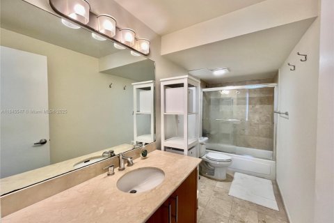 Copropriété à louer à Bal Harbour, Floride: 1 chambre, 83.24 m2 № 1848294 - photo 25