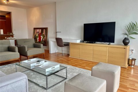 Copropriété à louer à Bal Harbour, Floride: 1 chambre, 83.24 m2 № 1848294 - photo 9