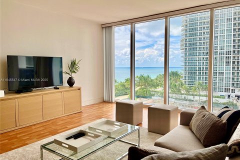 Copropriété à louer à Bal Harbour, Floride: 1 chambre, 83.24 m2 № 1848294 - photo 3