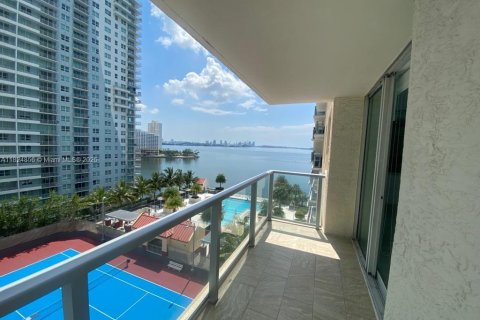 Condo in Miami, Florida, 3 bedrooms  № 1790465 - photo 7