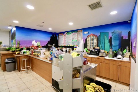 Condo in Miami, Florida, 3 bedrooms  № 1790465 - photo 22