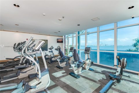 Condo in Miami, Florida, 3 bedrooms  № 1790465 - photo 23