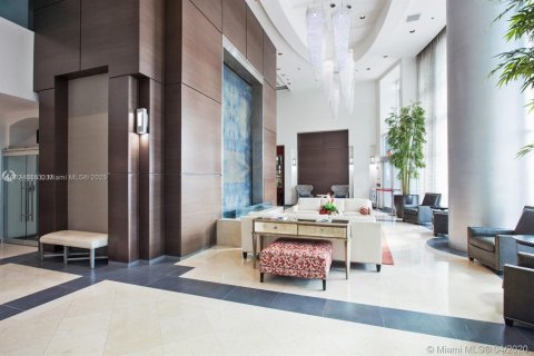 Condo in Miami, Florida, 3 bedrooms  № 1790465 - photo 25