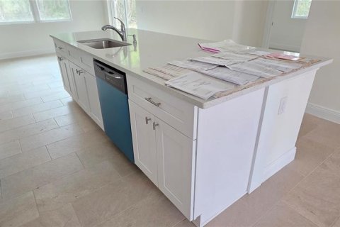 Casa en venta en DeLand, Florida, 5 dormitorios, 187.48 m2 № 2201086 - foto 7