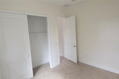 Casa en venta en DeLand, Florida, 5 dormitorios, 187.48 m2 № 2201086 - foto 12