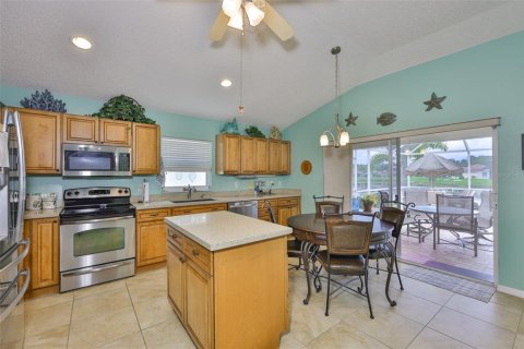 Casa en venta en Sun City Center, Florida, 2 dormitorios, 156.91 m2 № 1894910 - foto 18