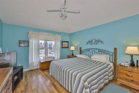 Casa en venta en Sun City Center, Florida, 2 dormitorios, 156.91 m2 № 1894910 - foto 25