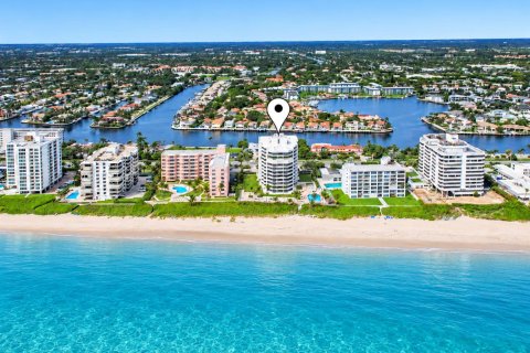 Condo in Highland Beach, Florida, 2 bedrooms № 2401223 - photo 3