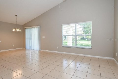 House in Kissimmee, Florida 3 bedrooms, 162.21 sq.m. № 1914522 - photo 5