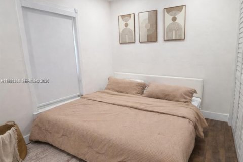 Купить виллу или дом в Майами, Флорида 3 спальни, 94.3м2, № 2043383 - фото 6