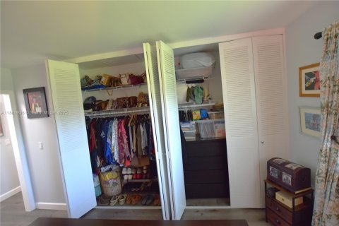 Casa en venta en West Palm Beach, Florida, 1 dormitorio, 61.5 m2 № 1941323 - foto 22