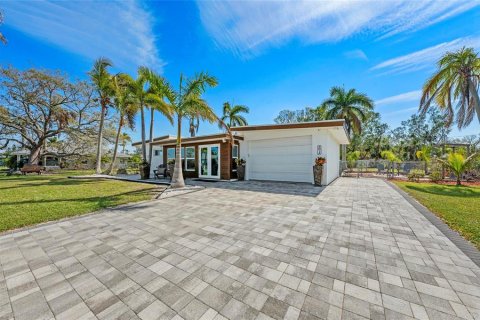 Casa en venta en Bradenton, Florida, 2 dormitorios, 181.72 m2 № 1526415 - foto 8