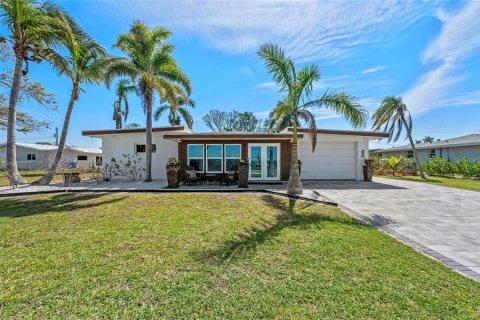 Casa en venta en Bradenton, Florida, 2 dormitorios, 181.72 m2 № 1526415 - foto 7