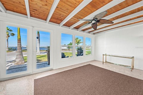 Casa en venta en Bradenton, Florida, 2 dormitorios, 181.72 m2 № 1526415 - foto 18