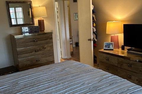 Condo in Stuart, Florida, 1 bedroom  № 2189462 - photo 15