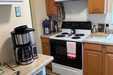 Condo in Stuart, Florida, 1 bedroom  № 2189462 - photo 13
