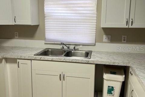 Apartamento en alquiler en Gainesville, Florida, 2 dormitorios, 86.4 m2 № 2148863 - foto 12