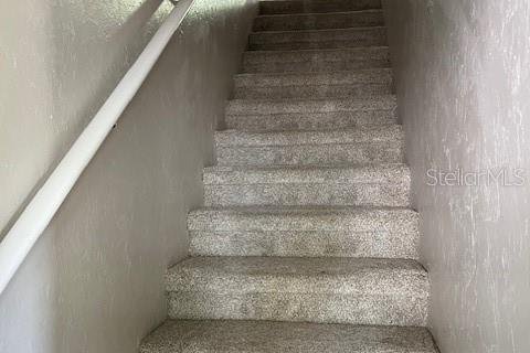 Apartamento en alquiler en Gainesville, Florida, 2 dormitorios, 86.4 m2 № 2148863 - foto 3
